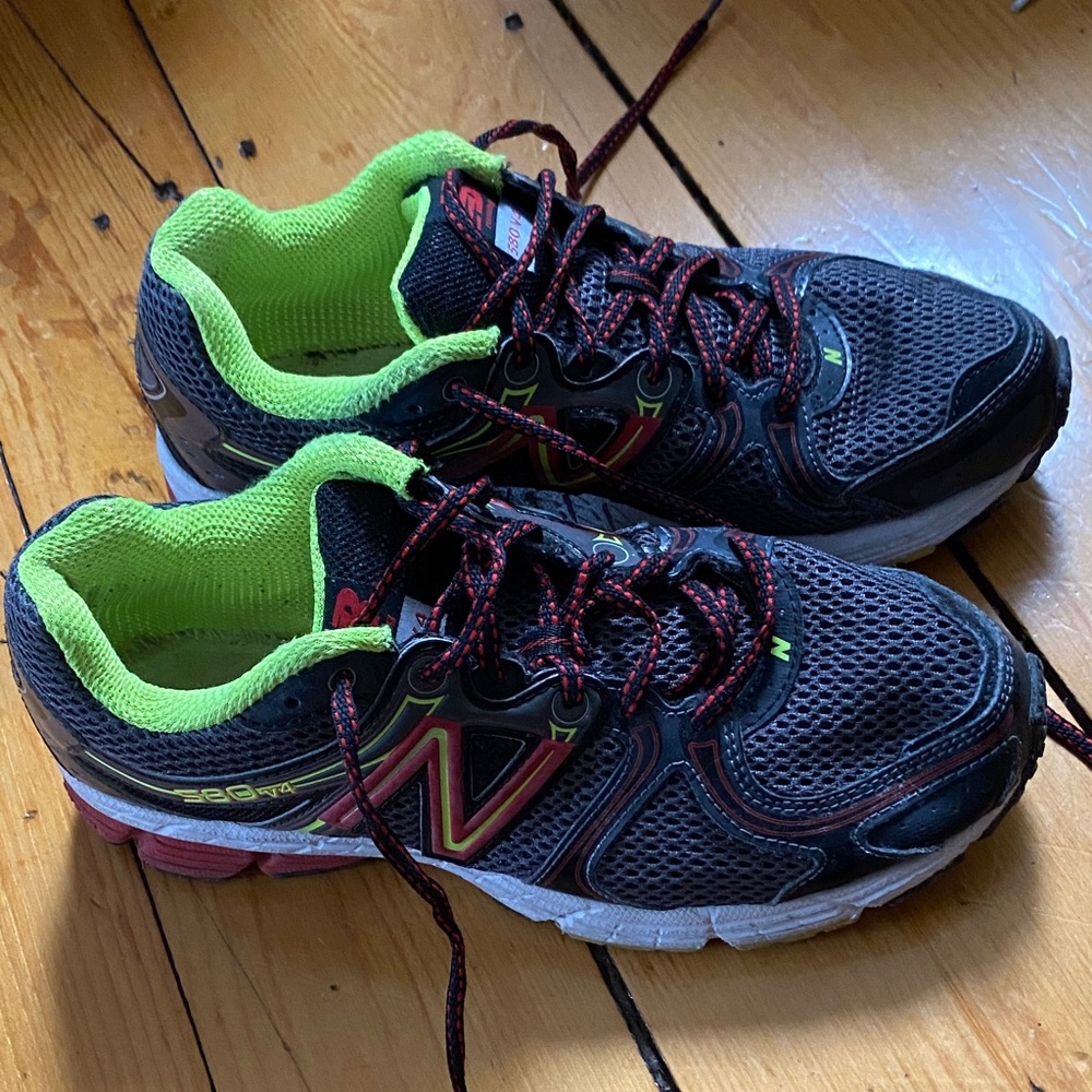 New Balance Black and Neon Green Sneakers